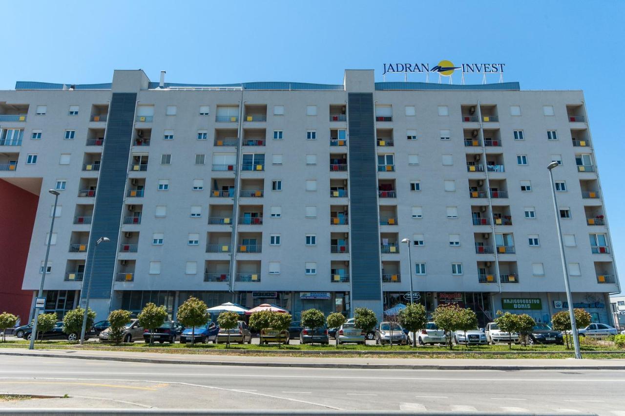 Jadran Apartment With Balcony And Parking Garage Задар Екстериор снимка