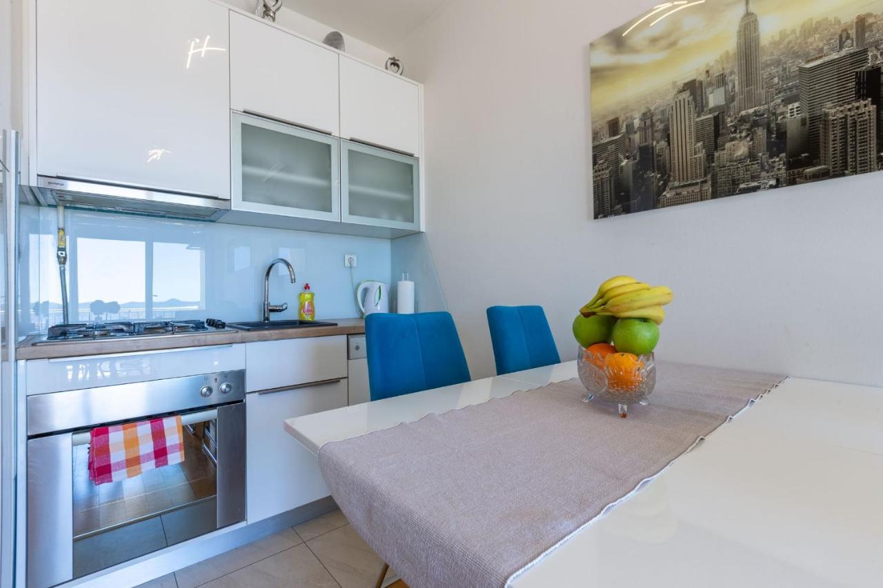 Jadran Apartment With Balcony And Parking Garage Задар Екстериор снимка