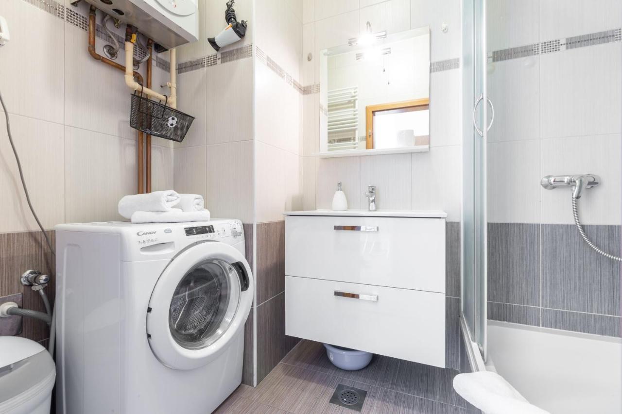 Jadran Apartment With Balcony And Parking Garage Задар Екстериор снимка